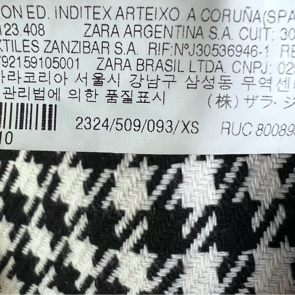 ZARA Houndstooth Double Breasted
Tailored Blazer Bloggers Favorite XS
7553/509 - Picture 7 of 11